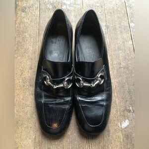 Classic horse-bit leather loafer
